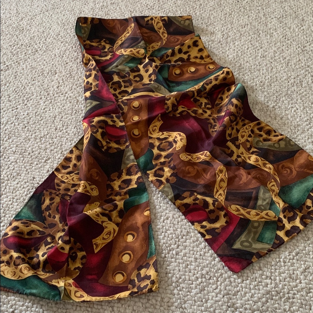Multicolor Patterned Scarf